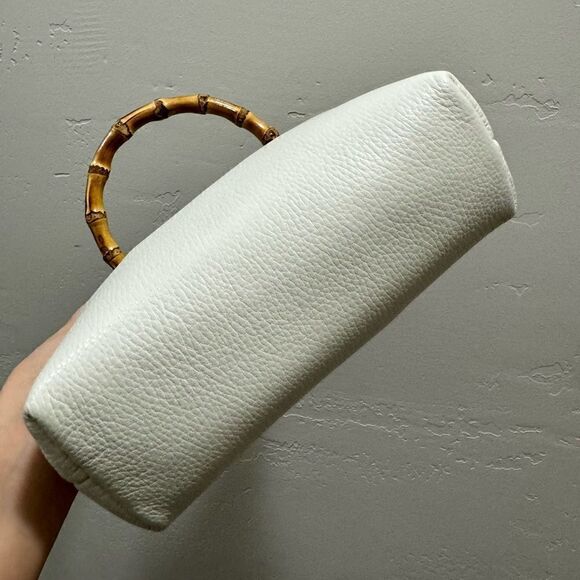 Handsewn Genuine Pebble Leather Real Bamboo Handle Bag - Picture 10 of 13